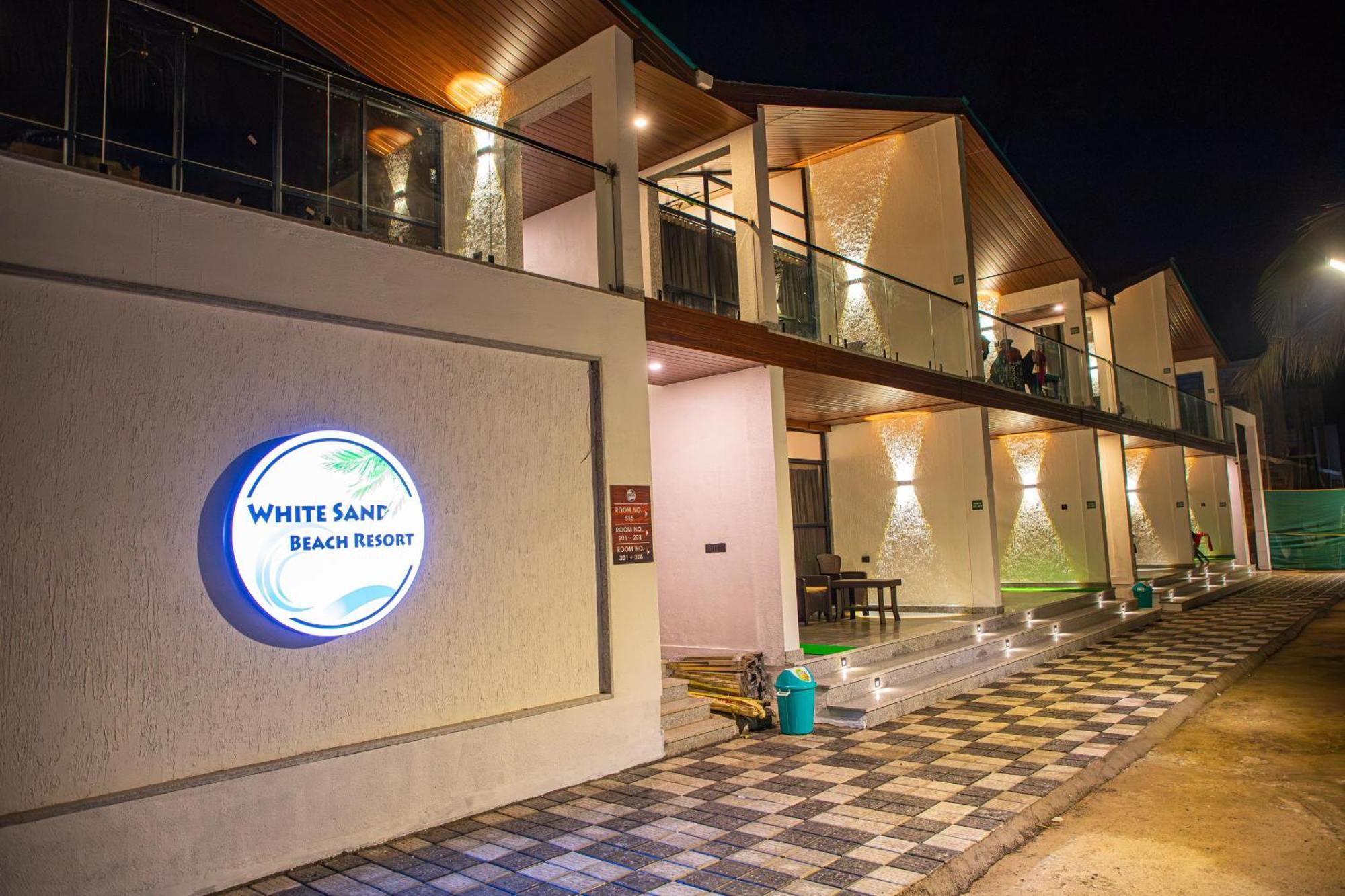 White Sand Beach Resort Kondivali Exteriör bild